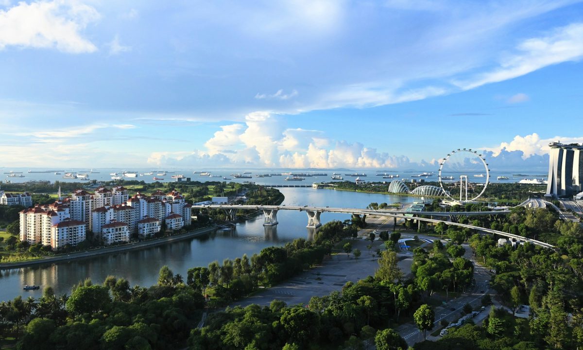 Ilustrasi lanskap Singapura, foto Mark Stoop / Unsplash